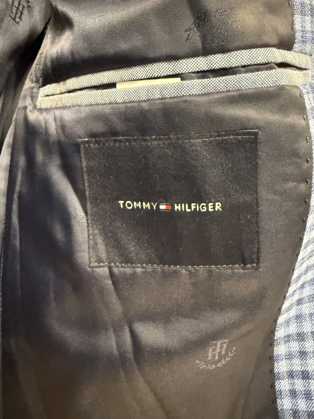 Tommy Hilfiger Blazer - Picture 2 of 4